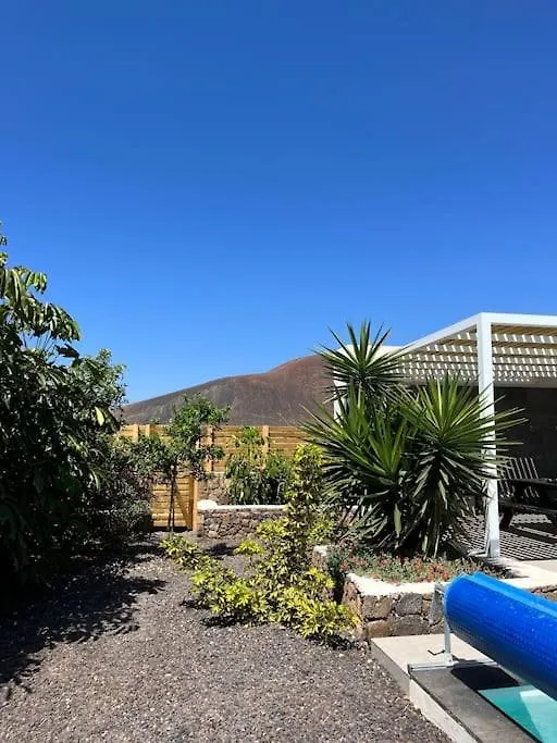 Maison Au Pied Du Calderon Hondo Lajares Spain