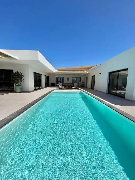 Villa Maison Au Pied Du Calderon Hondo Lajares Spain